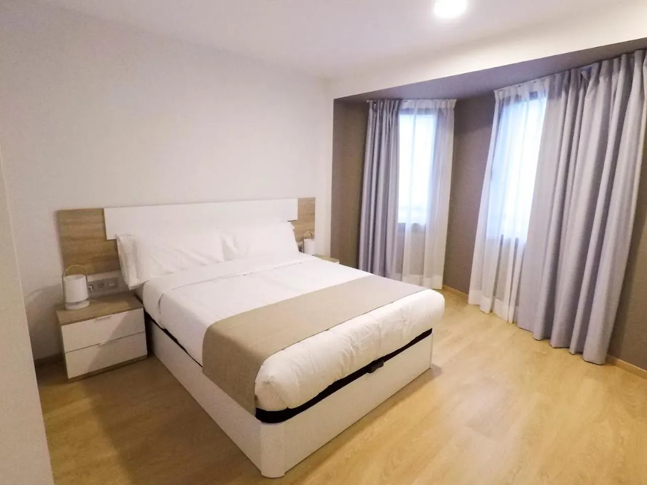 Ginosi Pedralbes Hotel Barcelona España