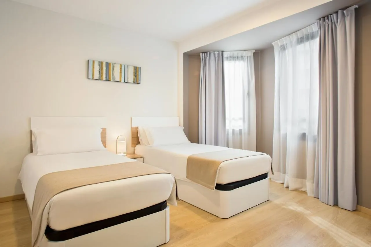 Ginosi Pedralbes Hotel Barcelona